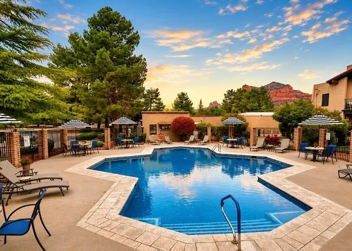 Retreat, 2 King Suites, Private Sauna & Pool, Pickleball *