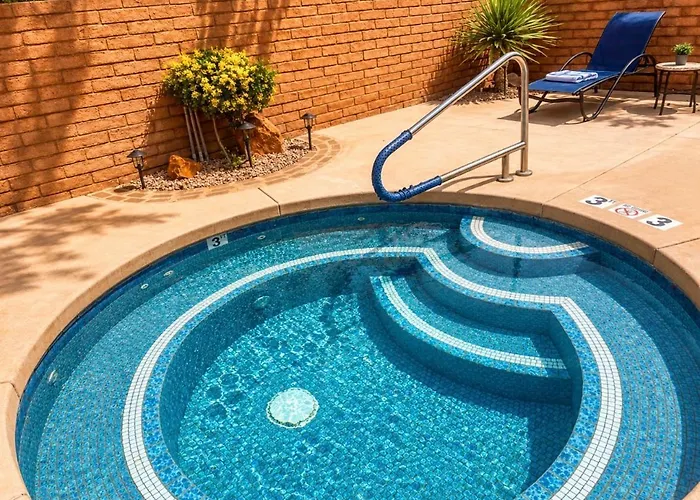 Retreat, 2 King Suites, Private Sauna & Pool, Pickleball